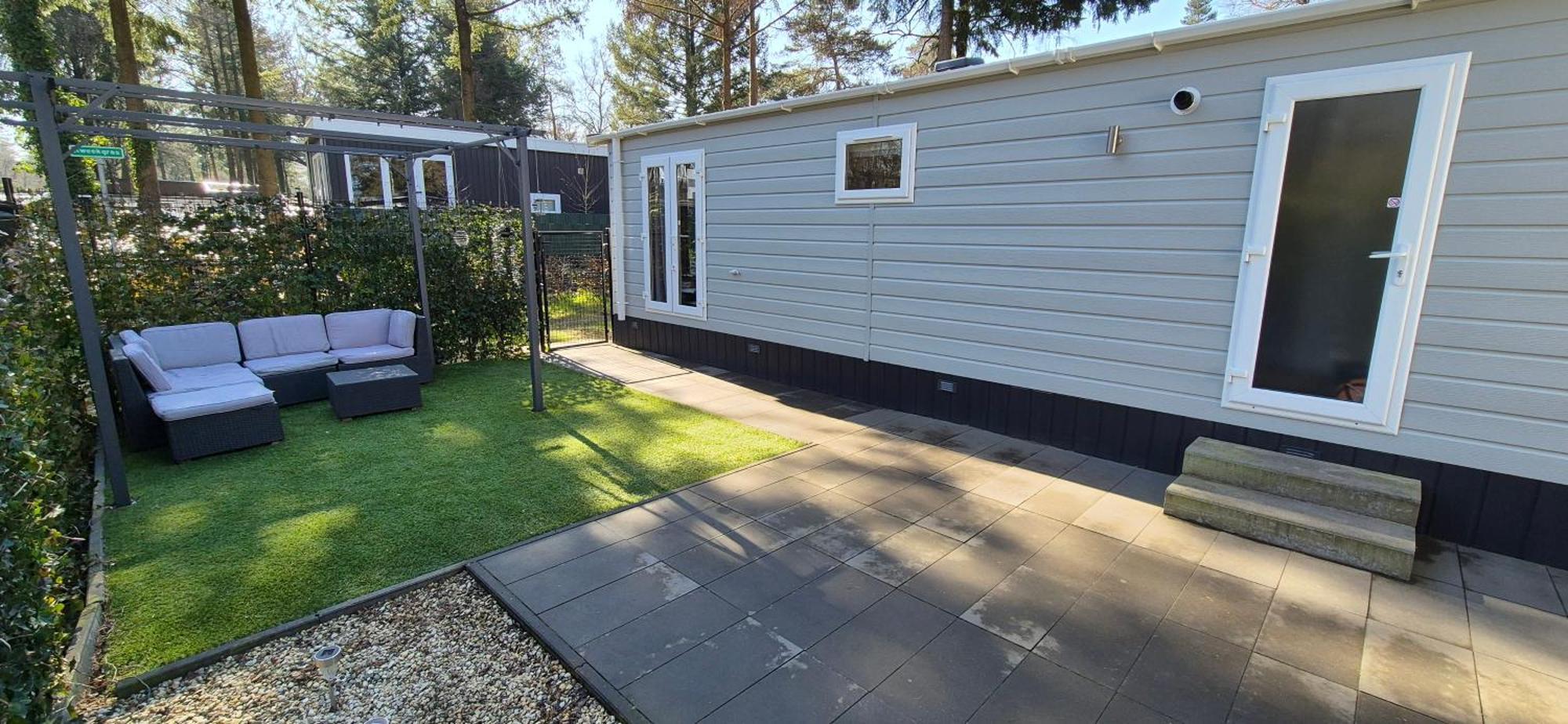 Het Veluwse Boshuisje Knus Chalet Met Omheinde Tuin Op De Veluwe Hoenderloo Eksteriør bilde